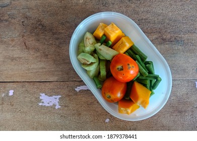 All Kinds Of Vegetables In One Place With A Faded Background