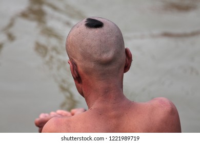 ALLAHABAD, INDIA - FEBRUARY 10, 2013: Unidentified Vaishnavi At The Maha Kumbh Mela Hindu Religious Festival