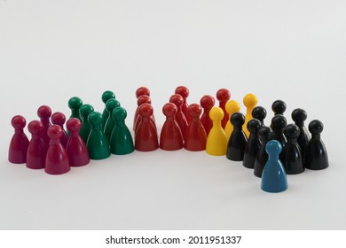Allocation of seats in the Bundestag depicted with cone figures - Shutterstock ID 2011951337
