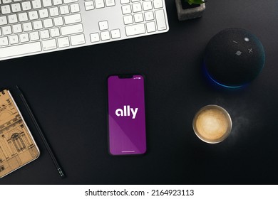 Ally Financial Bank App On Smartphone Stock Photo 2164923113 | Shutterstock