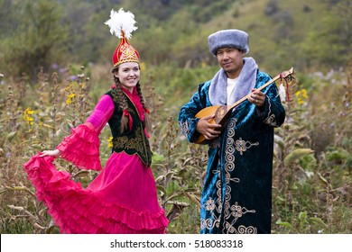 2,202 Kazakh national dress Images, Stock Photos & Vectors | Shutterstock