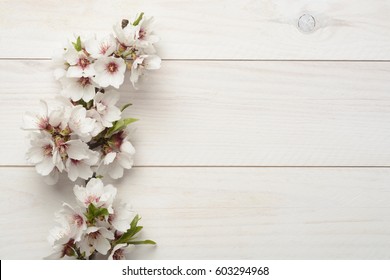 1,091,807 White wood flowers Images, Stock Photos & Vectors | Shutterstock