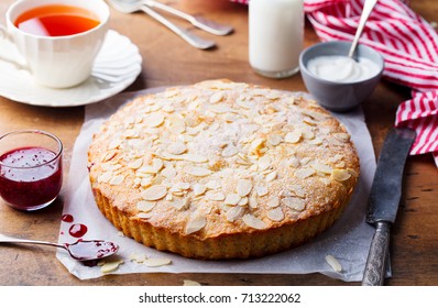 851 Bakewell tart Images, Stock Photos & Vectors | Shutterstock