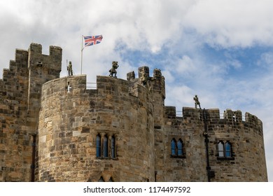 247 Duke Of Northumberland Images, Stock Photos & Vectors | Shutterstock