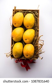 244 Alphonso mango box Images, Stock Photos & Vectors | Shutterstock