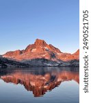 Alpine Lake on the John Muir Trail