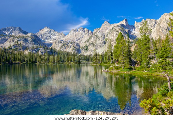 Alpine lake in the Sawtooth Mountains near Sun\
Valley, Idaho