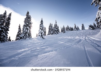 Montagne Neige Ski Images Photos Et Images Vectorielles De Stock Shutterstock