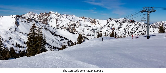 Alpine Skiing In Alta, Utah