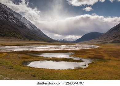 Altai Mountains, Mongolia, Autumn, Trekking