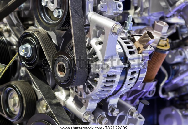 alternator in Diesel Engine\
; powertrain
