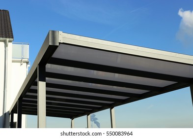 Aluminium carport on residential home
