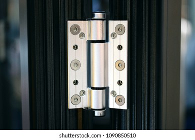 Aluminium Door Panel With Stainless Steel Hinge.