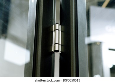 Aluminium Door Panel With Stainless Steel Hinge.