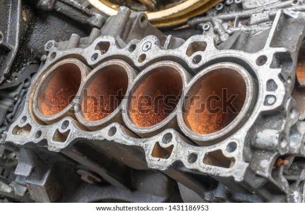 Aluminum engine
block scrap, Engine block
scrap
