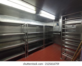 Aluminum food racks for cold rooms or chiller rooms in kitchens and restaurants.Space with low temperature and innocuous.Cold room.Correct care of cold room or chiller room of a restaurant or kitchen.