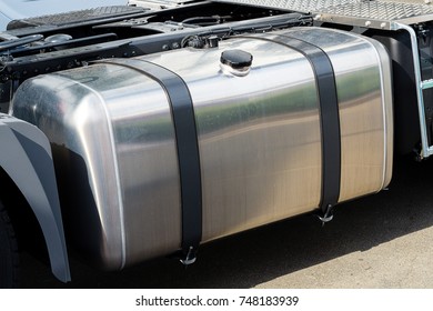 Aluminum Fuel Tank Of Truck.