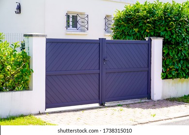 Aluminum modern home grey gate portal of suburb door house