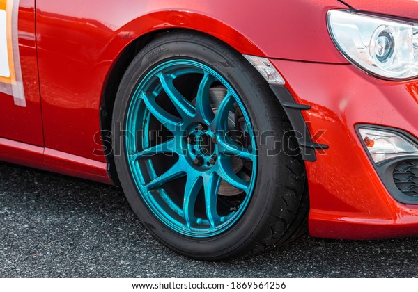 Aluminum wheels for modified\
cars