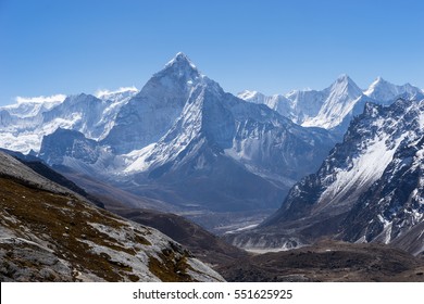 Ama Dablam mountain view from  Chola pass, Everest region, Nepal, Asia - Shutterstock ID 551625925