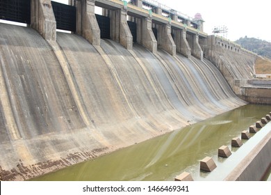 Amaravathi Dam, Tamil Nadu, India. This Dam Saves The Monsoon Rain Water Of Western Guards, Which Helps The Farmers To Do Paddy Agriculture For The Rest Of The Year.  