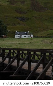 Amazing Cabin In Scottish Highlands