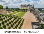 Amazing garden near Chateau d