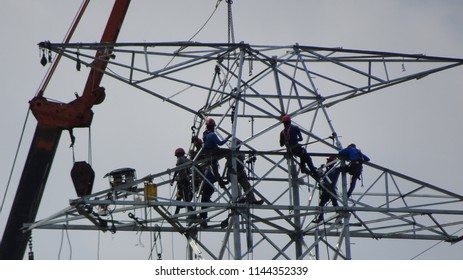 52 Tnb transmission line Images, Stock Photos & Vectors | Shutterstock