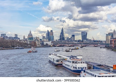 Amazing view on the river Thames from the Waterloo Bridge - Powered by Shutterstock