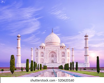 Amazing view on the Taj Mahal in sunrise light. The Taj Mahal is an ivory-white marble mausoleum on the south bank of the Yamuna river. Agra, Uttar Pradesh, India
