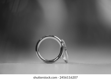 Amazing wedding ring during an unforgettable wedding event !