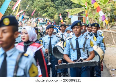 Ambarawa, Indonesia - August 19, 2018: Drum Band Attractions Of Senior High School Student At The Carnival Parade Of Indonesian Independence Day