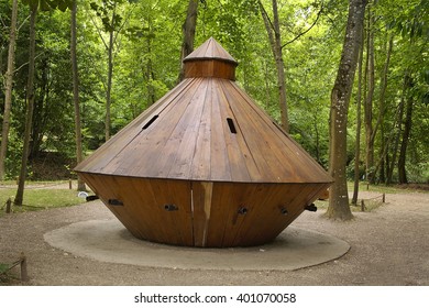 AMBOISE, FRANCE - JULY 19, 2005: Model Of The Tank, One Of The Inventions Of Leonardo  In The Clos Luce Mansion. Leonardo Da Vinci Lived Here For The Last Three Years Of His Life, And Died There