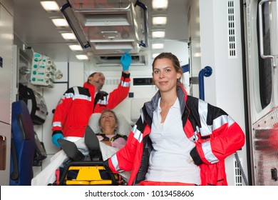 386 Paramedics and smiling patient on ambulance Images, Stock Photos ...