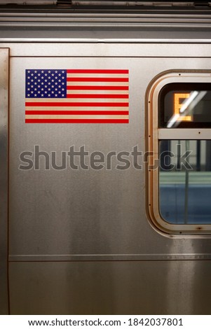 Similar – Foto Bild Der Zug hielt in der New Yorker U-Bahn-Station.