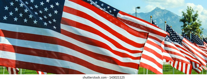 American Flags Wave Wind Memorial Utah Stock Photo 143021140 | Shutterstock