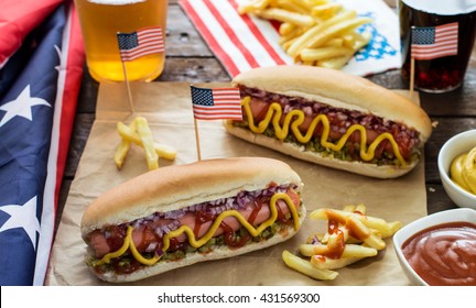 387 Memorial Day Hotdogs Images, Stock Photos & Vectors | Shutterstock