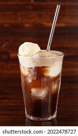 American Ice Cream Float With Cola