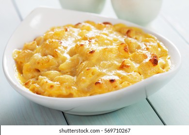 American Mac And Cheese, Macaroni Pasta With Cheesy Sauce