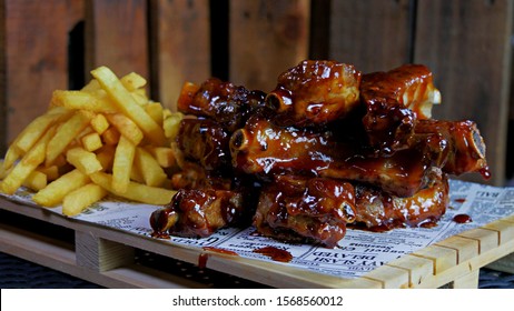 American Spare Ribs In BBQ Sauce 