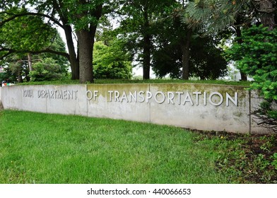 AMES, IA -25 MAY 2016- The Iowa Department Of Transportation In Downtown Ames, Iowa. 