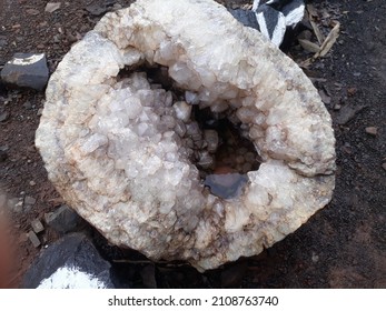 Amethyst Stones From The Wanda Mine