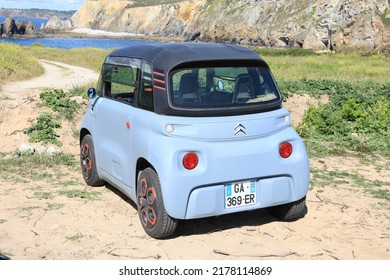 Citroën Ami In Crozon, Brittany, France, 06-05-2022