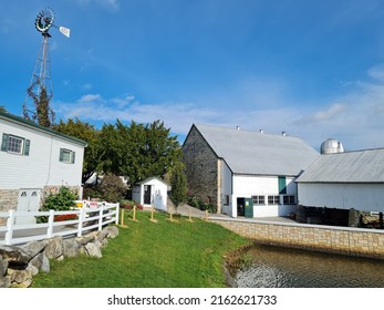 Amish Village In Lancaster, Pennsylvania