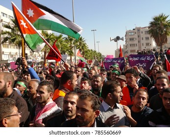 Amman, Jordan - 11.  October 2015: Jordanian Muslim Brotherhood Demonstrates Against Government During The Arab Spring.