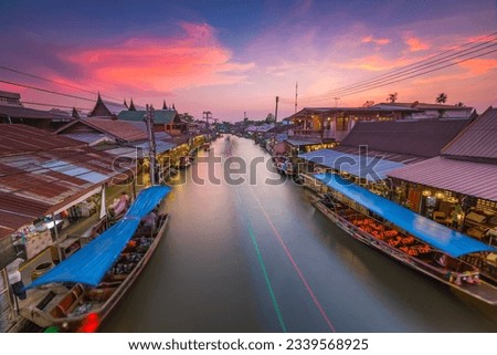 Amphawa floating Market at afternoon, the most famous floating market and cultural tourist destination. 