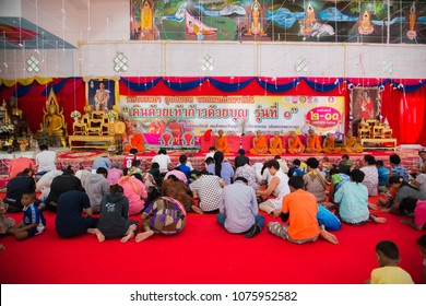 Amphoe Mueang, Buri Ram/ Thailand - April 01, 2018: Group Of Buddhist  Receive The Five Precepts From Buddhist Monk At Wat Thong Sa Wang.
