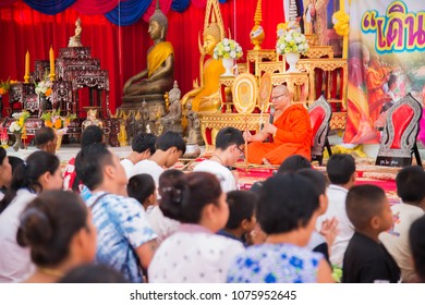 Amphoe Mueang, Buri Ram/ Thailand - April 01, 2018: Group Of Buddhist  Receive The Five Precepts From Buddhist Monk At Wat Thong Sa Wang.
