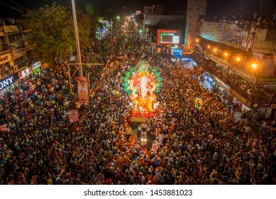 2,770 Ganesha crowd Images, Stock Photos & Vectors | Shutterstock