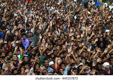 78,454 Crowd india Images, Stock Photos & Vectors | Shutterstock